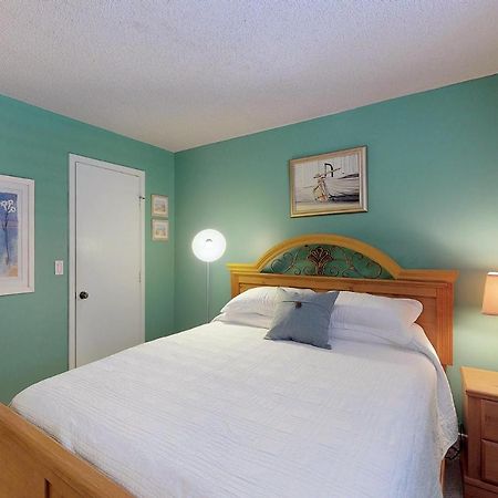 North Breakers - Unit 202, Wood Ave Βίλα East End Εξωτερικό φωτογραφία